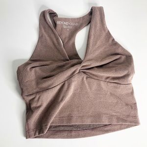 Beyond Yoga Racerback Crop Top Bra Medium